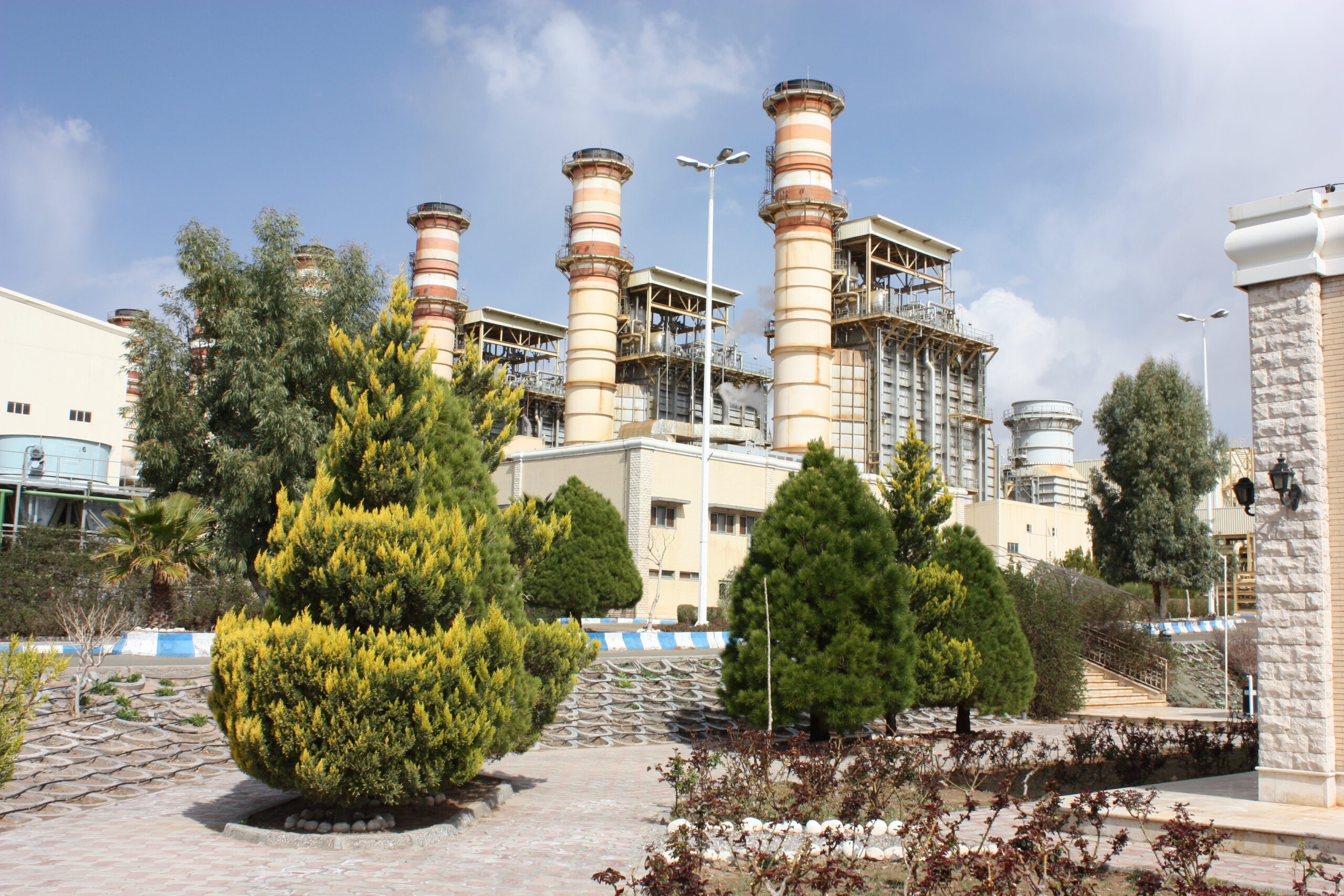 عملکرد اثربخش واحد HSE در فرآیند تعمیرات اساسی نیروگاه شهید سلیمانی